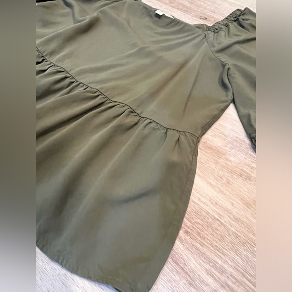 ⭐️ BOGO ⭐️ Loft Outlet Short Sleeve Blouse, Small - Picture 3 of 5